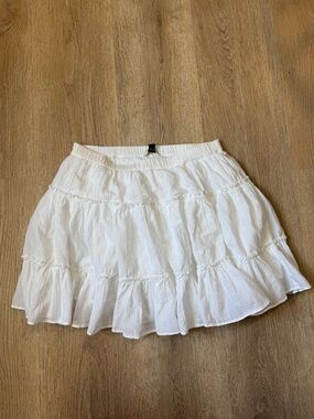 American Eagle White Tiered Cotton Mini Skirt